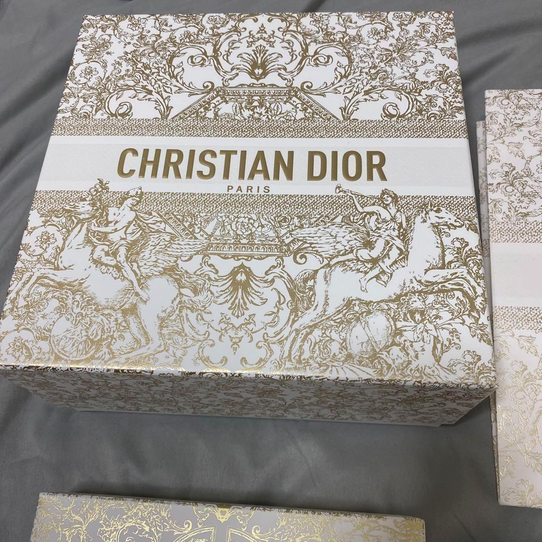 【未使用新品】 Dior ディオール クリスマスコフレ　限定　ギフトボックス付き