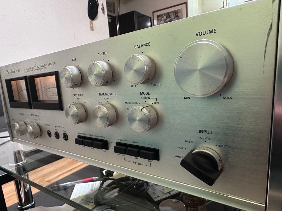 Accuphase E-202 プリメインアンプ