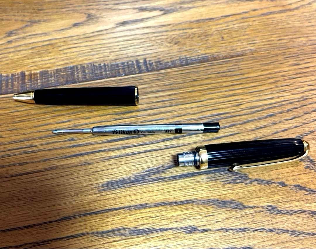 カルティエ　ボールペン　cartier ルイ　カルティエ　ブラックコンポジット
