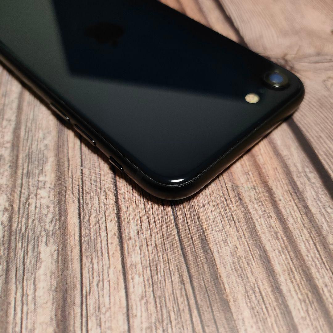 apple iPhone SE 第3世代 64GB 美品 バッテリー93%