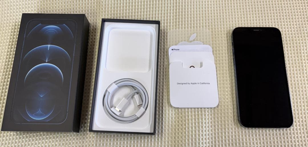 iPhone12PRO 256GB　動作確認済　中古美品！