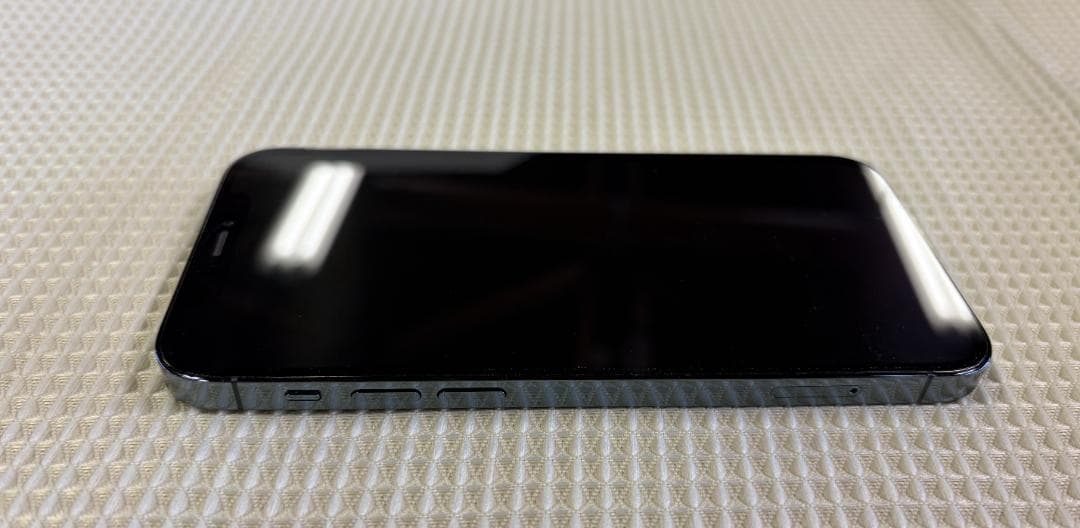 iPhone12PRO 256GB　動作確認済　中古美品！