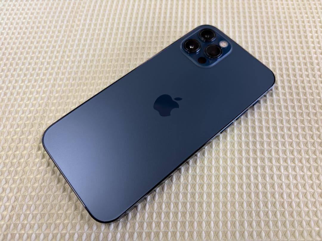 iPhone12PRO 256GB　動作確認済　中古美品！