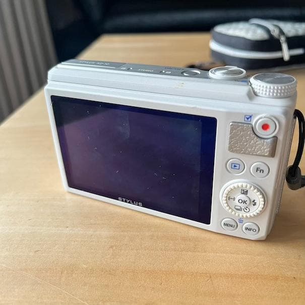 OLYMPUS STYLUS XZ-10 【動作確認済み】