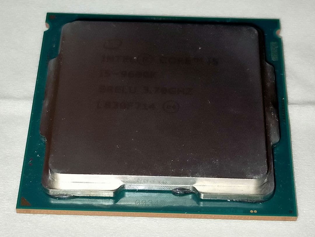 Intel Core i5 9600K　　CPU　LGA1151