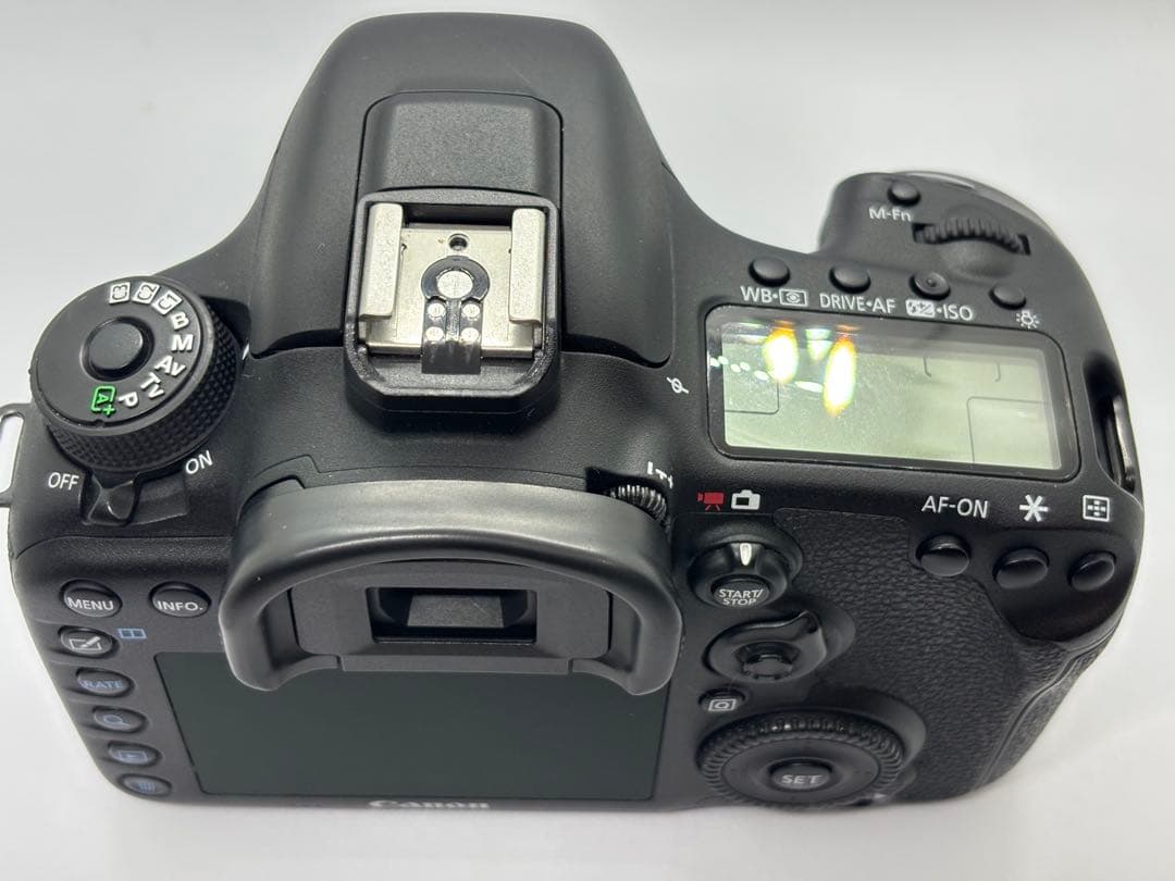 ジャンク品　Canon EOS 7D Mark II ボディ