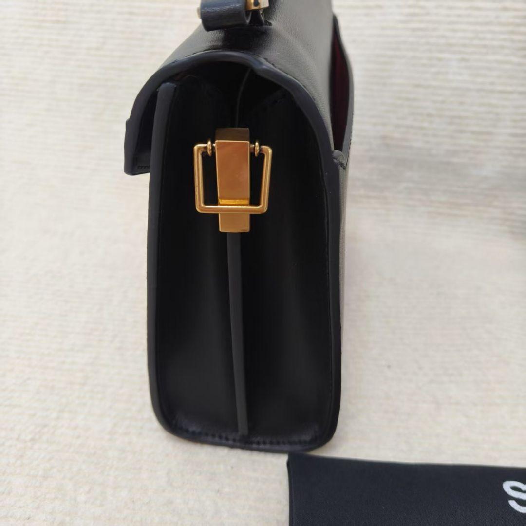 SAINT LAURENT ブラックショルダーバッグ