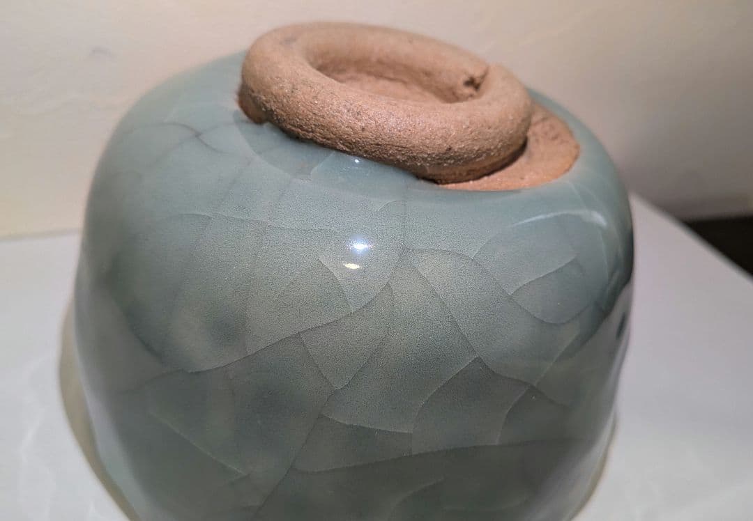 『田中太郎』てひねり作　青磁釉　茶碗　茶道具　共箱しおり栞
