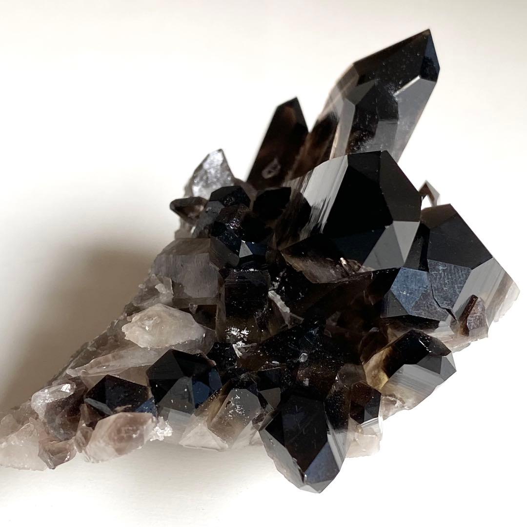 【 天然石 美しい アメリカ アーカンソー州産 黒水晶 クラスター モリオン 】