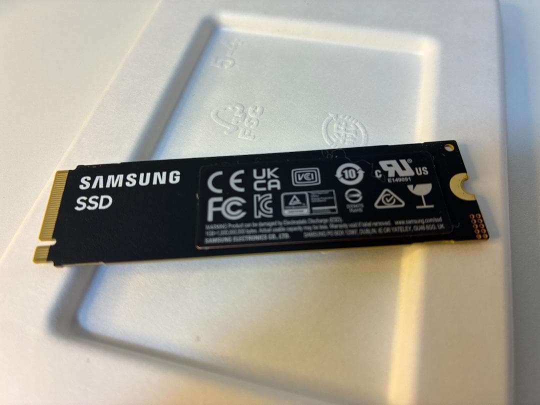 【使用４時間・正規品・動作確認】Samsung 9100 Pro 2TB SSD