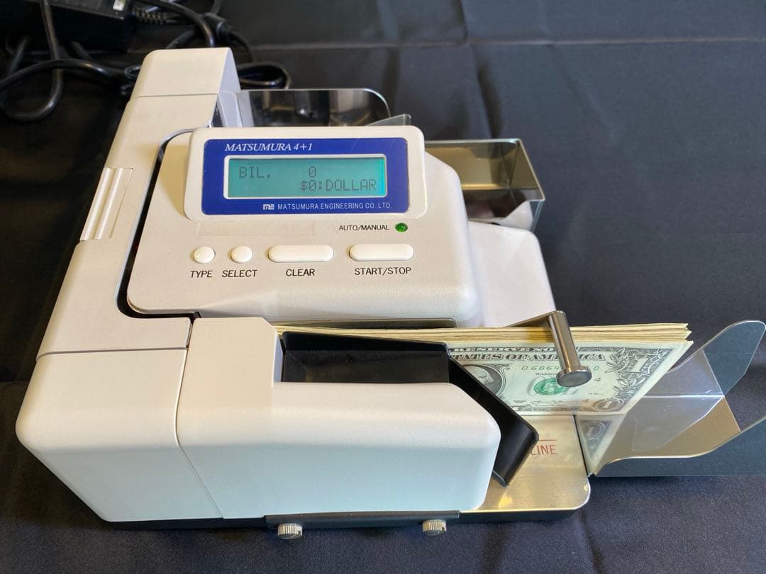 米ドル、ユーロ等紙幣の真贋高速鑑定機counterfeitbilldetecto
