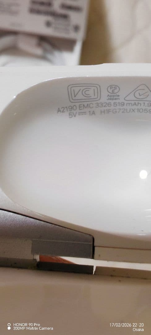 Airpods pro 1 正しく完璧に動作します。