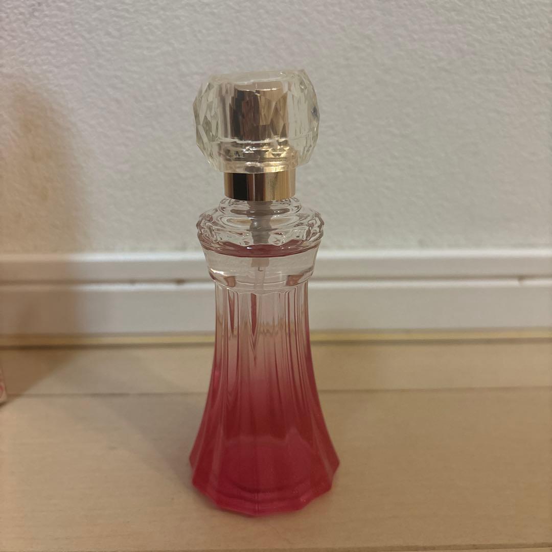 【最終価格】トワニー ミラノコレクション オードパルファム 2014 30ml