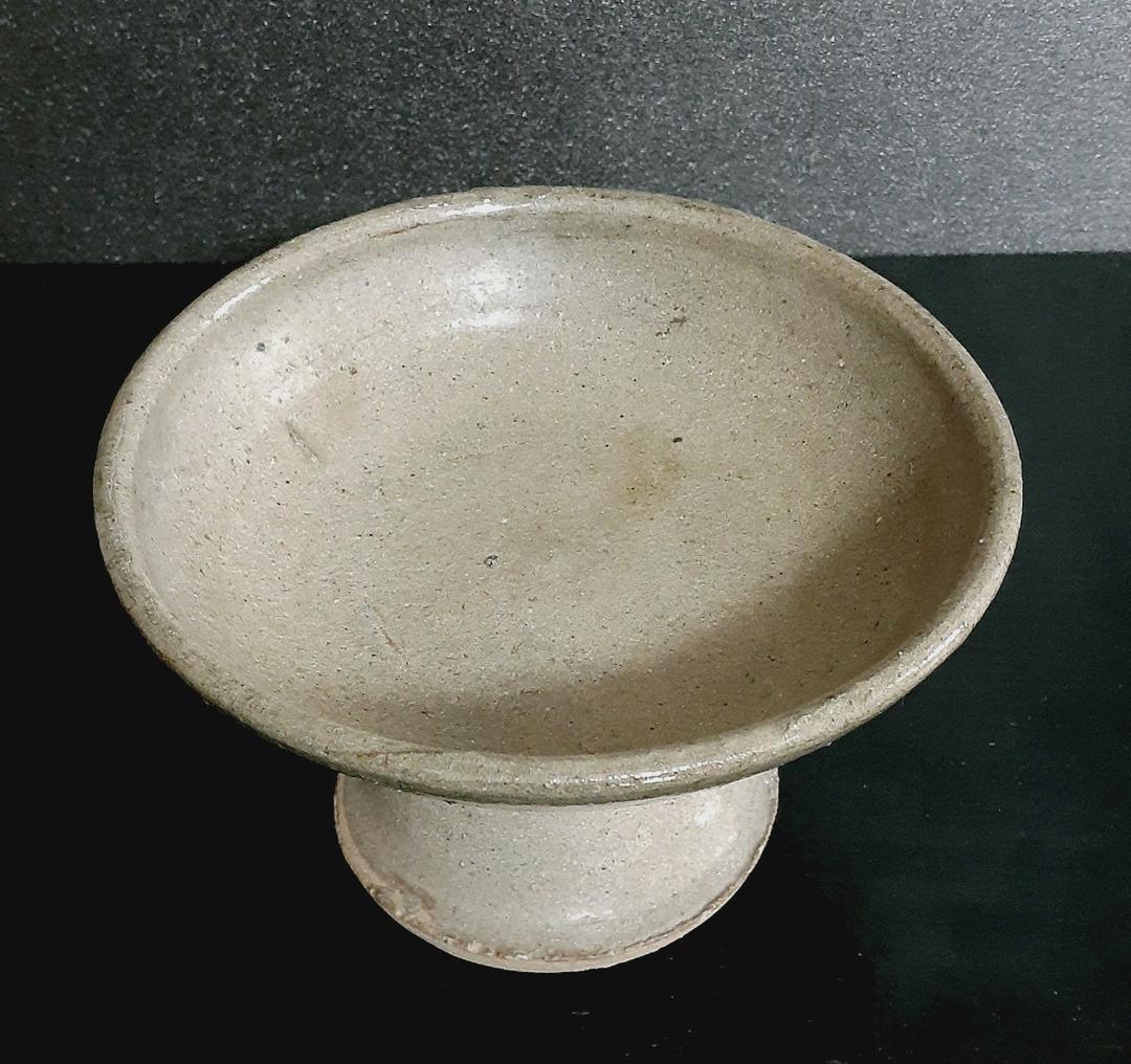 江戸時代末期～明治時代初期　古瀬戸　灰釉　高付き鉢