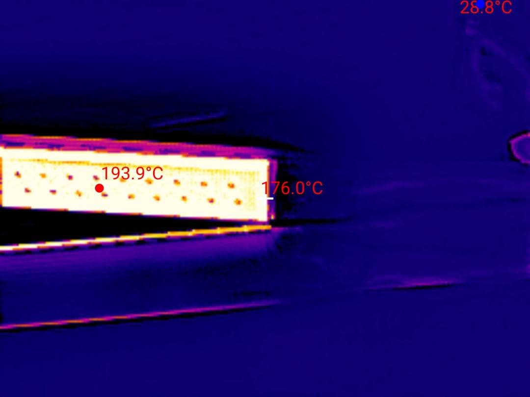 ★安心★整備済み★2021年製 ReFa ストレートアイロン RE-AC02A