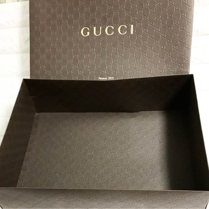 GUCCI 保存箱 46x35x13 G【新品未使用】②