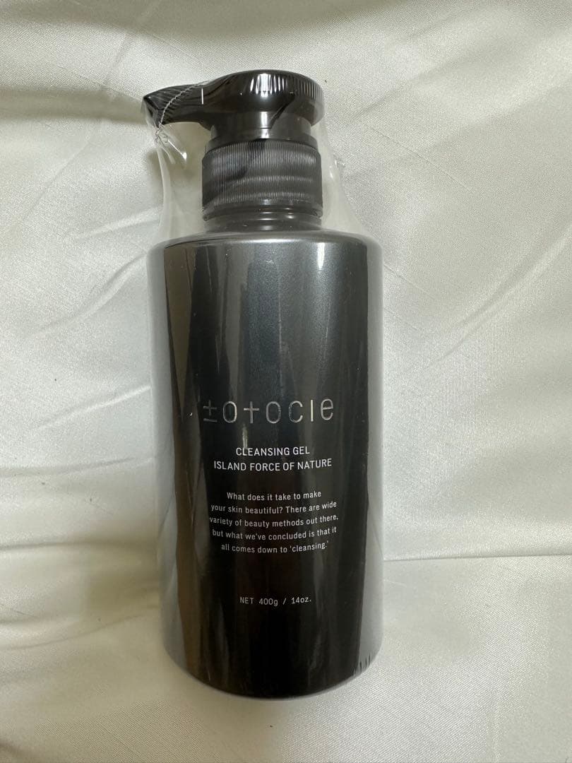 トトクレ　トトクレンジング400.g 新品　トトスイもあります。