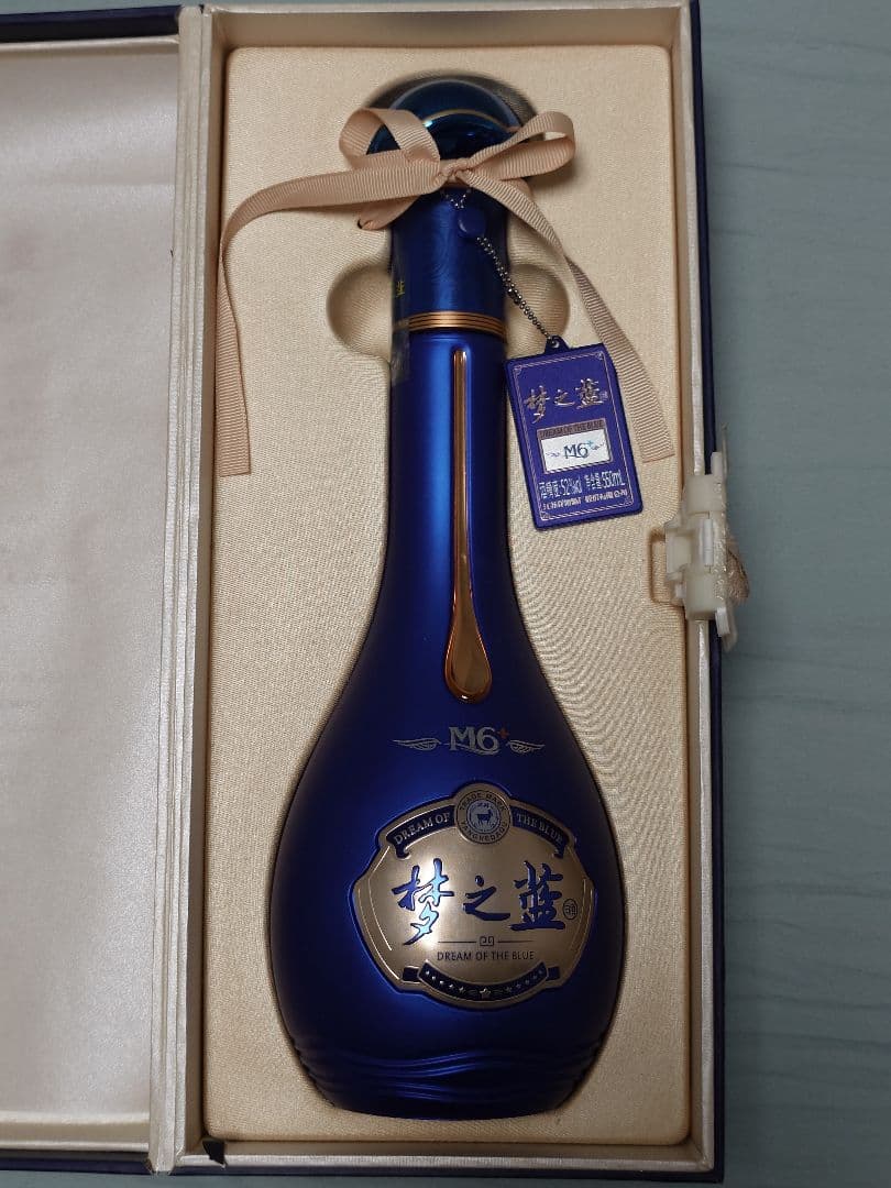【ccyq】夢之藍 M6+ 52度 550ml