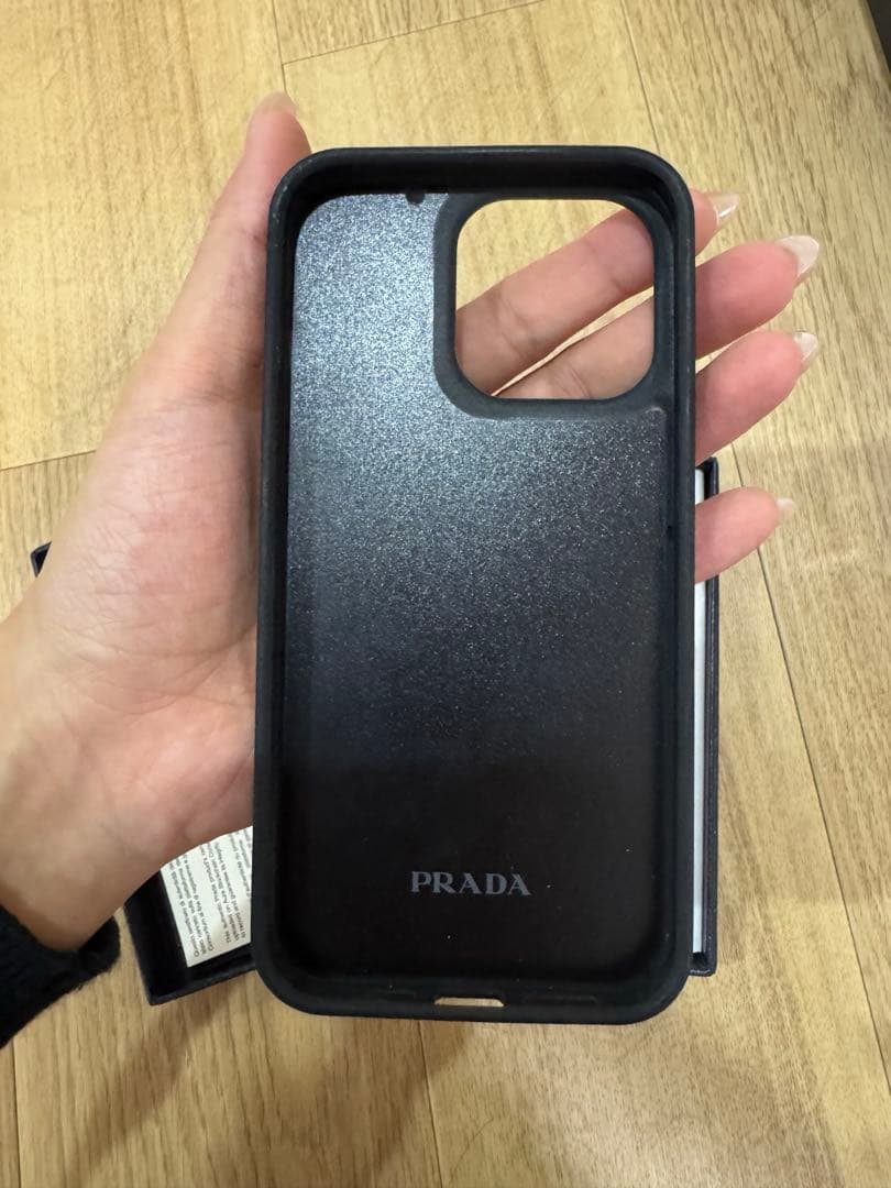 PRADA iPhone13pro iPhone ケース