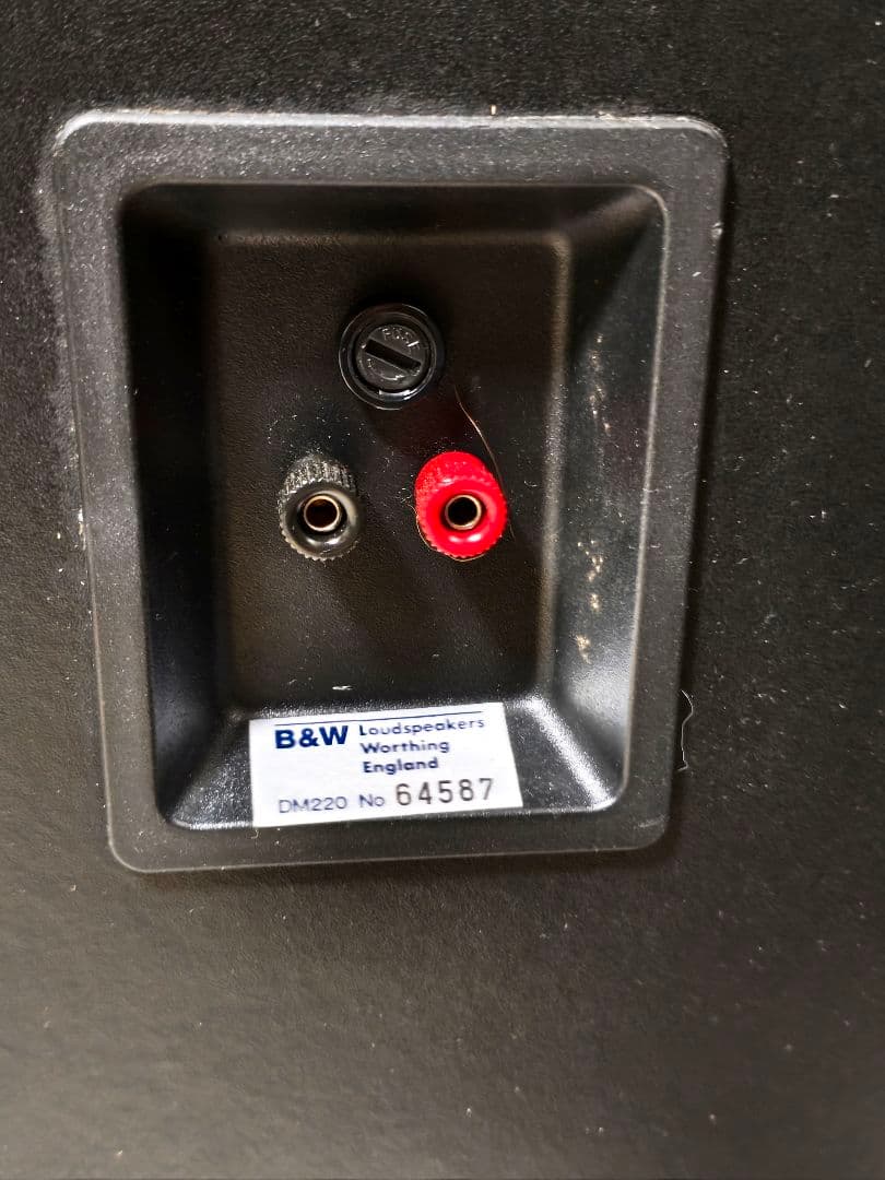 訳ありデッドストック級 B&W DM220 スピーカー ①