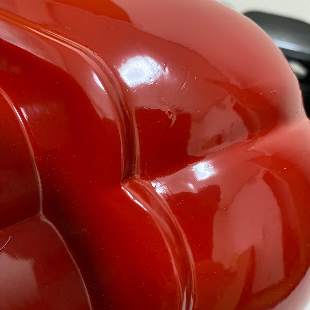 木製どっしりとした台　黒大　赤小　未使用