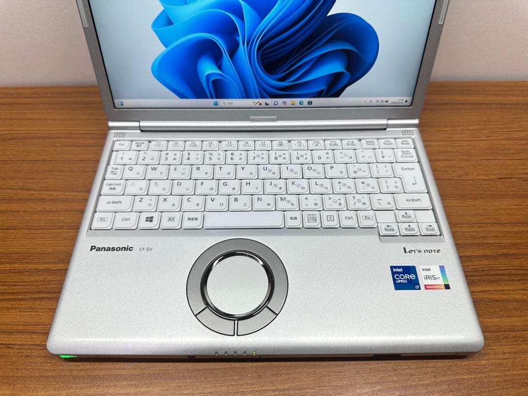 Windowsノート本体 Panasonic CF-SV1 I7-1185G7 16GB 512 LTE