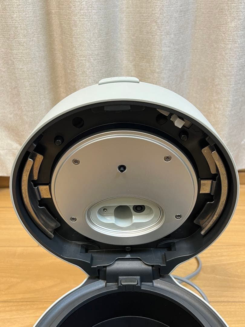Panasonic SR-NB102圧力IH炊飯器5.5合ホワイト2022年製