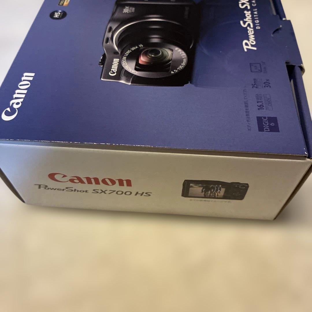 デジカメ　Canon SX700 HS ブラック　美品　充電器　カバー　箱あり