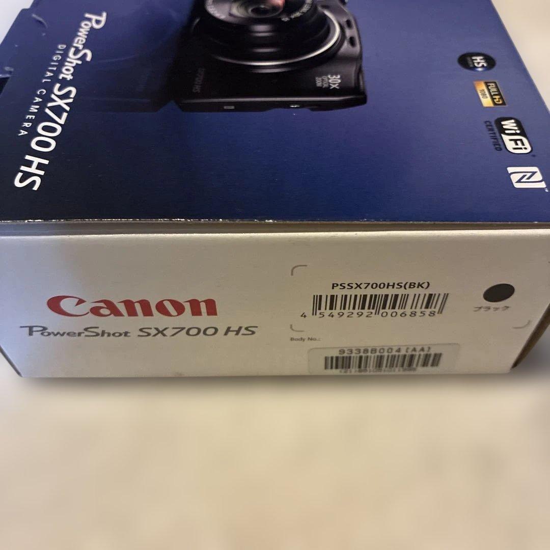 デジカメ　Canon SX700 HS ブラック　美品　充電器　カバー　箱あり