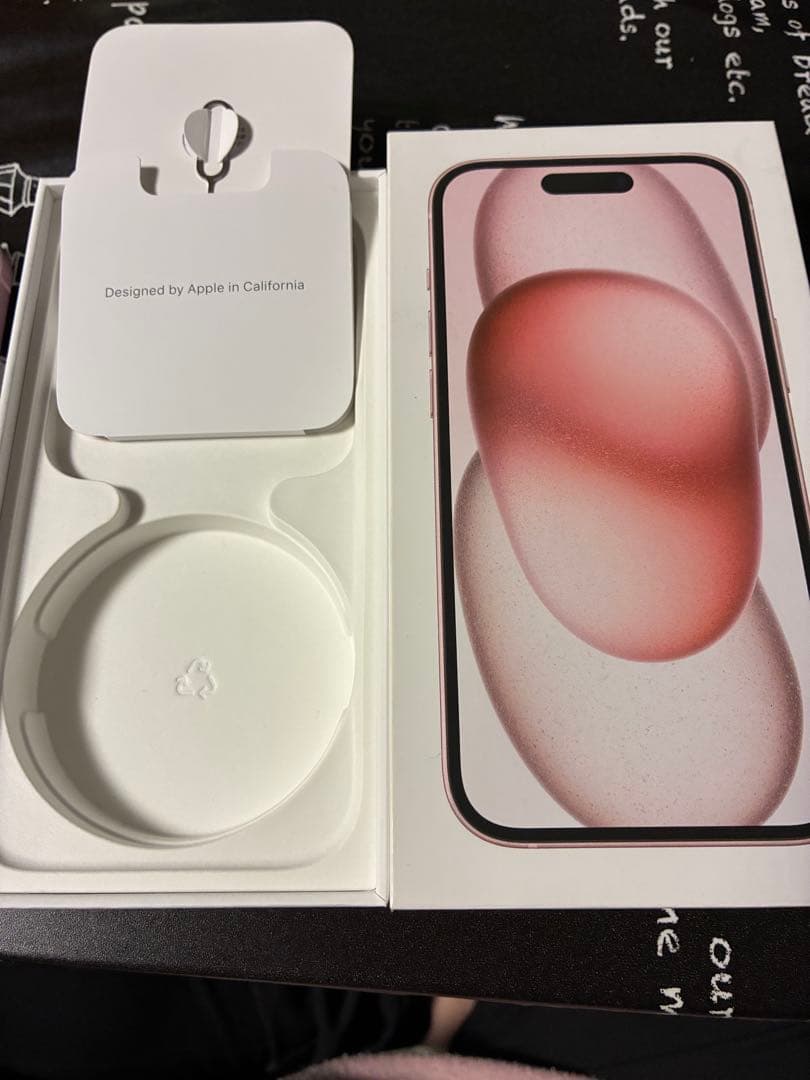 Apple iPhone 15 128GB ピンク 本体 SIMフリー 値下げ中