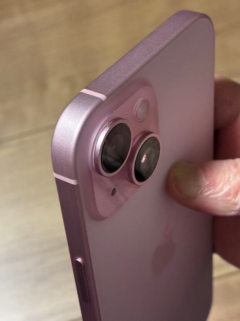 Apple iPhone 15 128GB ピンク 本体 SIMフリー 値下げ中