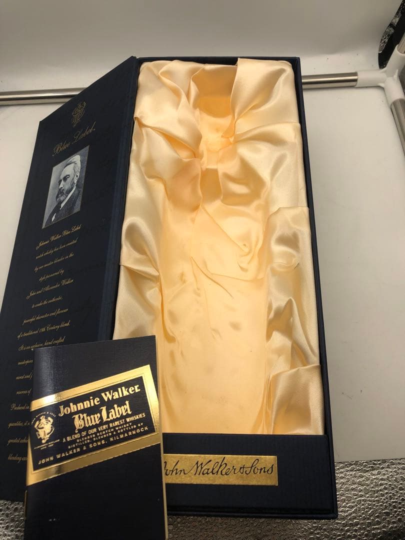 ア*ス様 美品 未開封 750ml Johnnie Walker Blue La