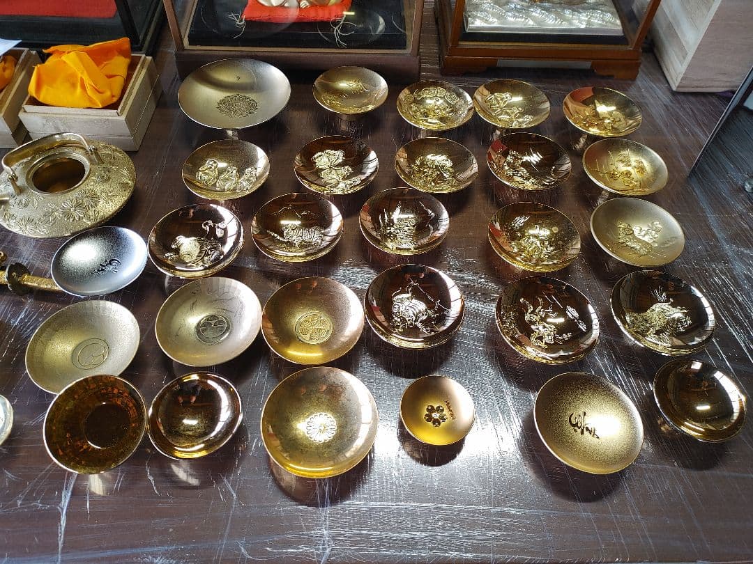 サ*ン様 ☆ 縁起物☆ 金盃 金杯 銀杯☆茶袋香炉 帆船 福助 酒樽☆重量12k