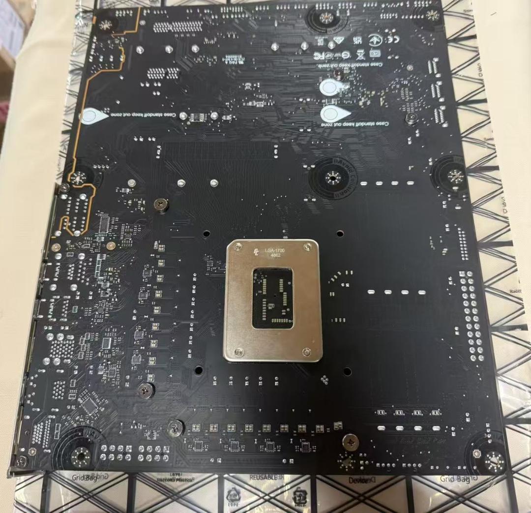 MSIマザーボード MAG Z790 TOMAHAWK WIFI