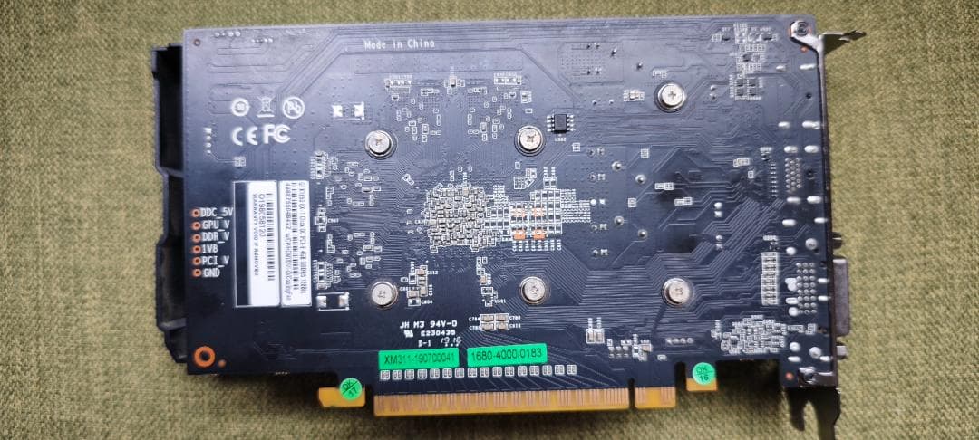 玄人志向 GTX1650 EX-1 Click OC PCI-E 4GB