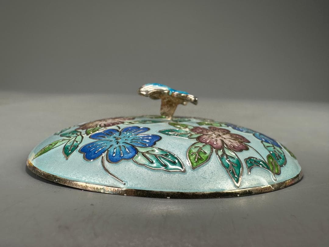 UM9-2S65　韓国美術　純銀製　七宝焼花卉文蓋物　重さ165g　美品　共箱