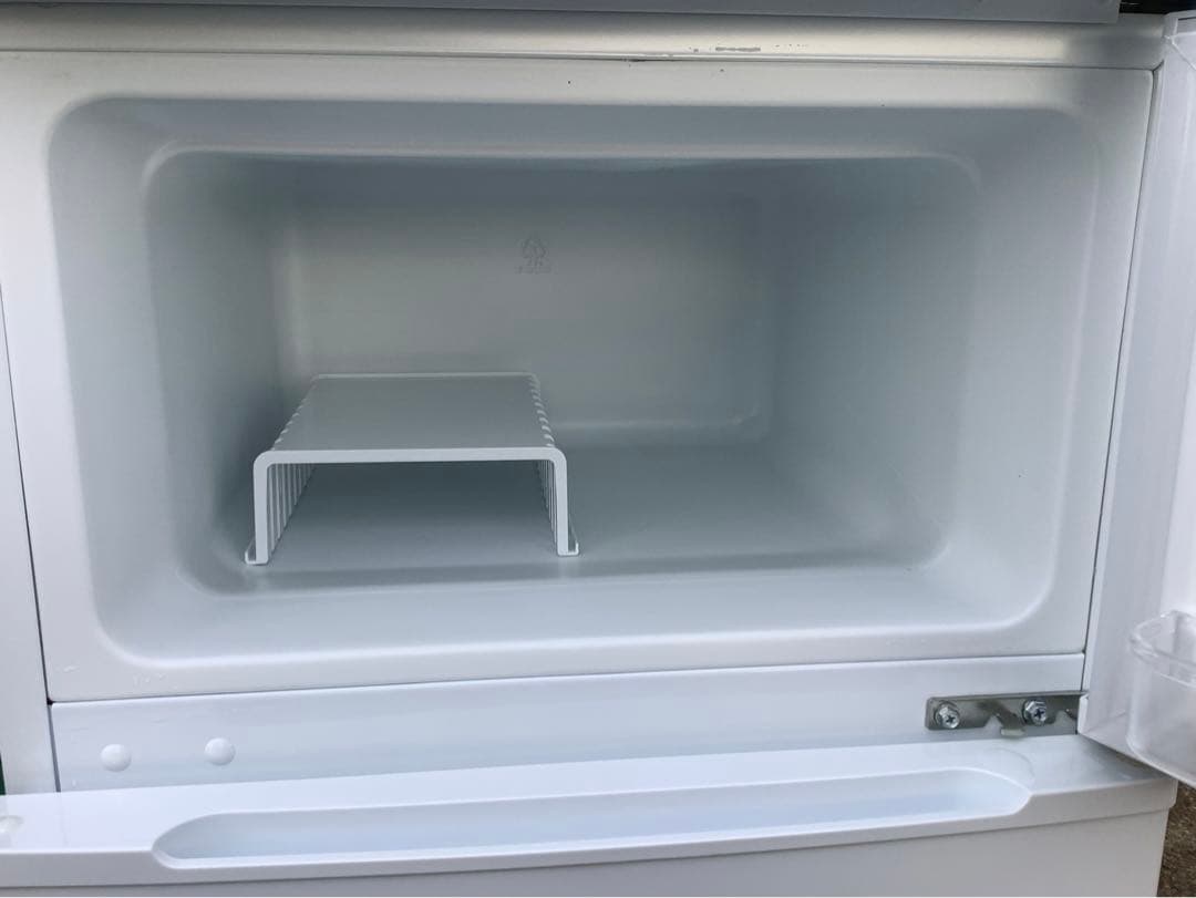 Comfee 2ドア冷凍冷蔵庫 RCT90WH/E 90L 2025年製