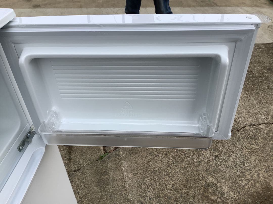 Comfee 2ドア冷凍冷蔵庫 RCT90WH/E 90L 2025年製