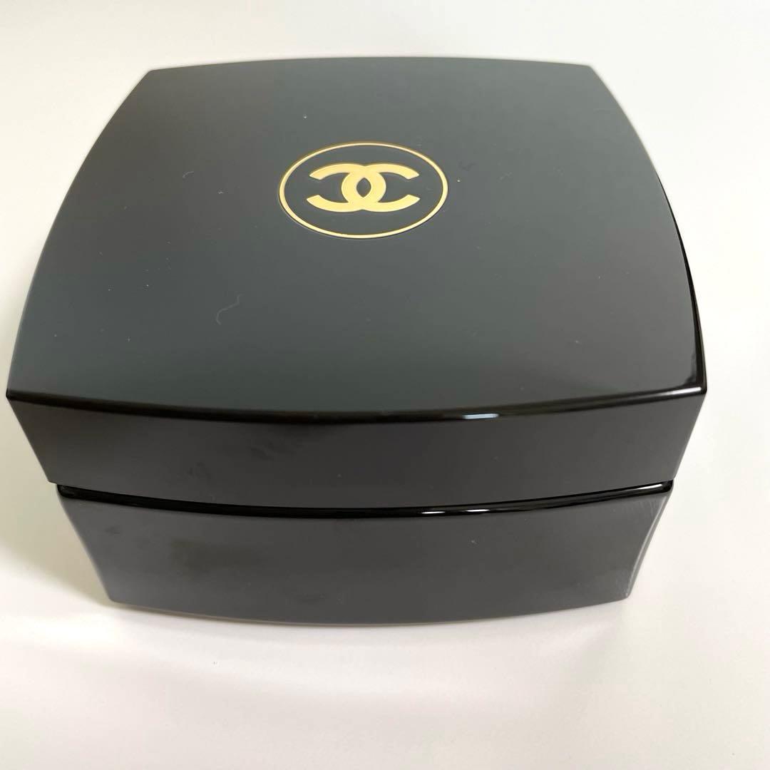 CHANEL ココヌアール　ボディクリーム　150グラム