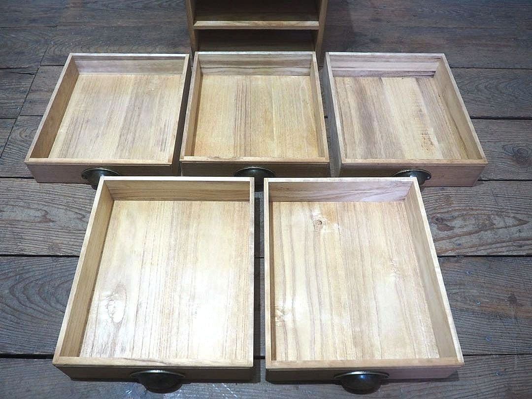1500 レトロな桐の小引き出し　収納棚　書類ケース　古家具　小物入れ　キリ
