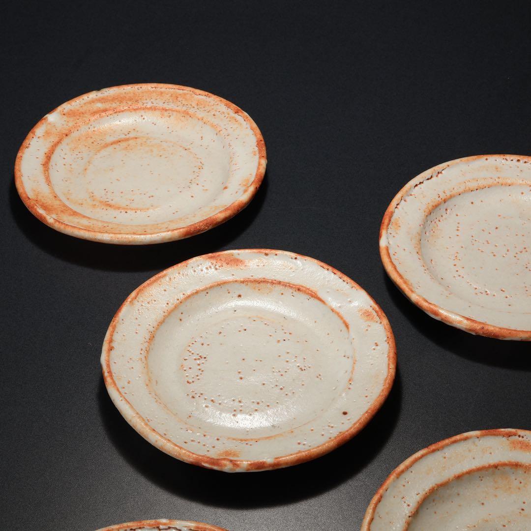 【美品】鈴木蔵　志野小皿５枚　丸皿　二重箱共箱　人間国宝　R1732