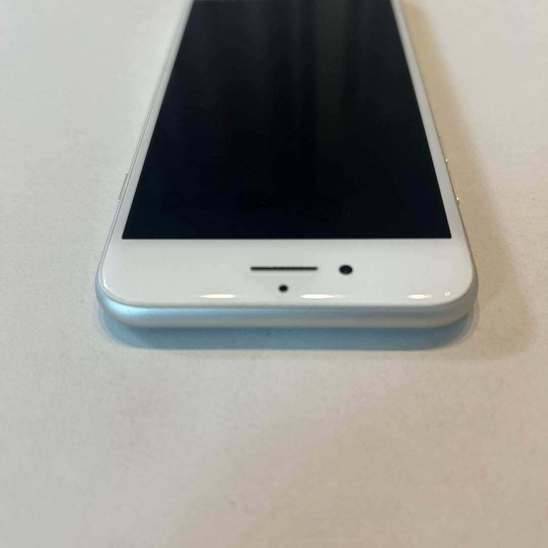iPhone 8 64GB シルバー　SIMフリー最大容量100%