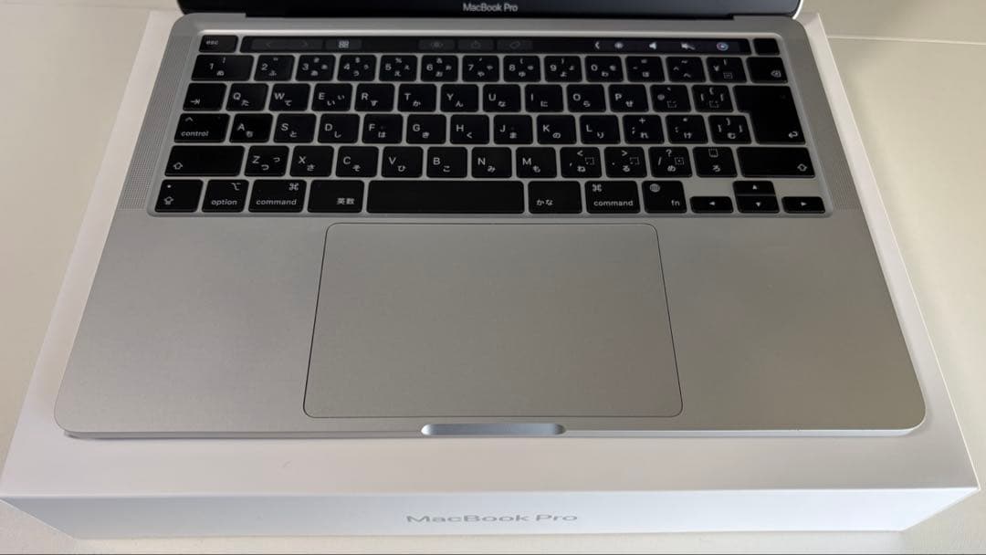 MacBook Pro M2 メモリ8GB/256GB 13インチ