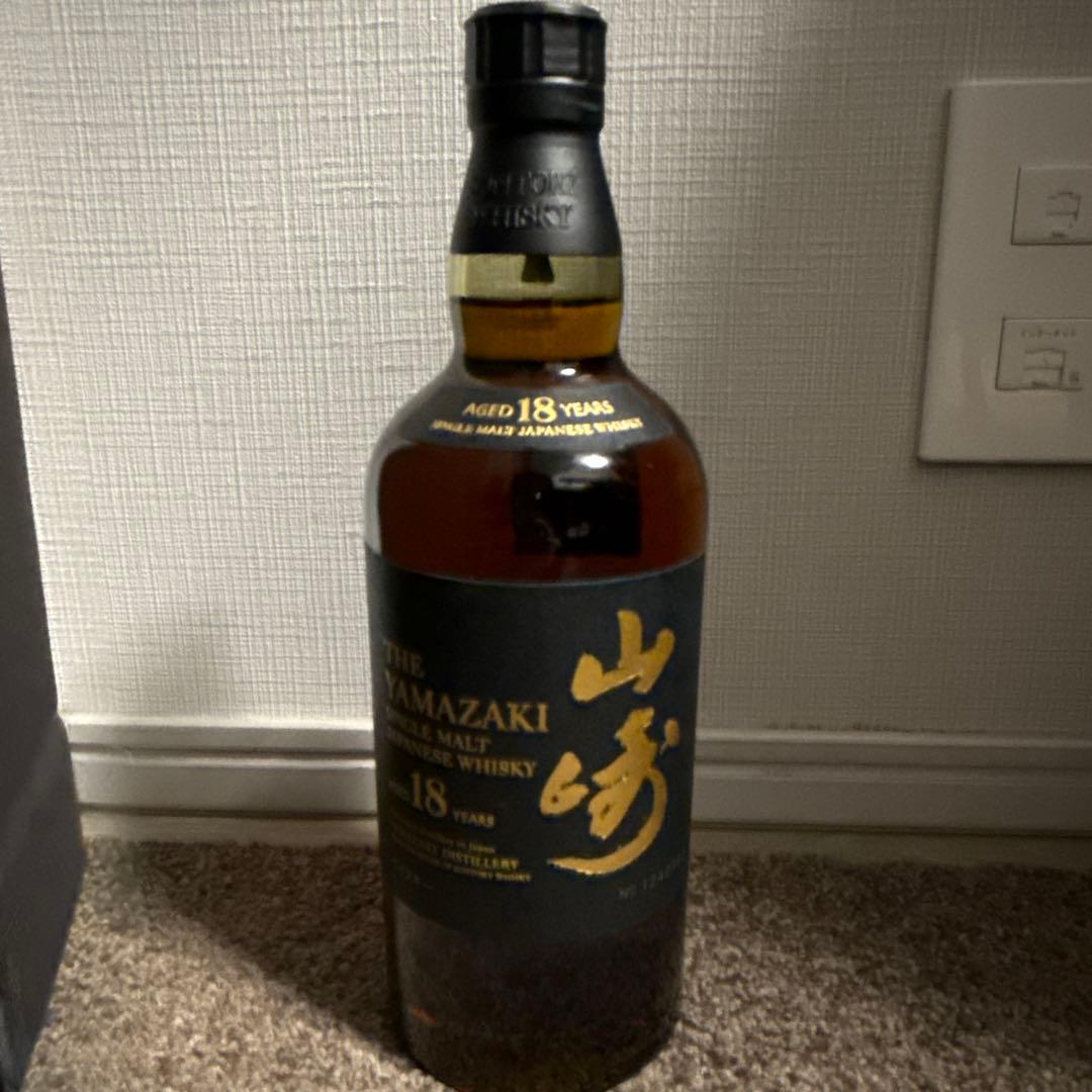 山崎ウィスキー　18年　新品未開封　700ml 箱付き 希少旧ラベル