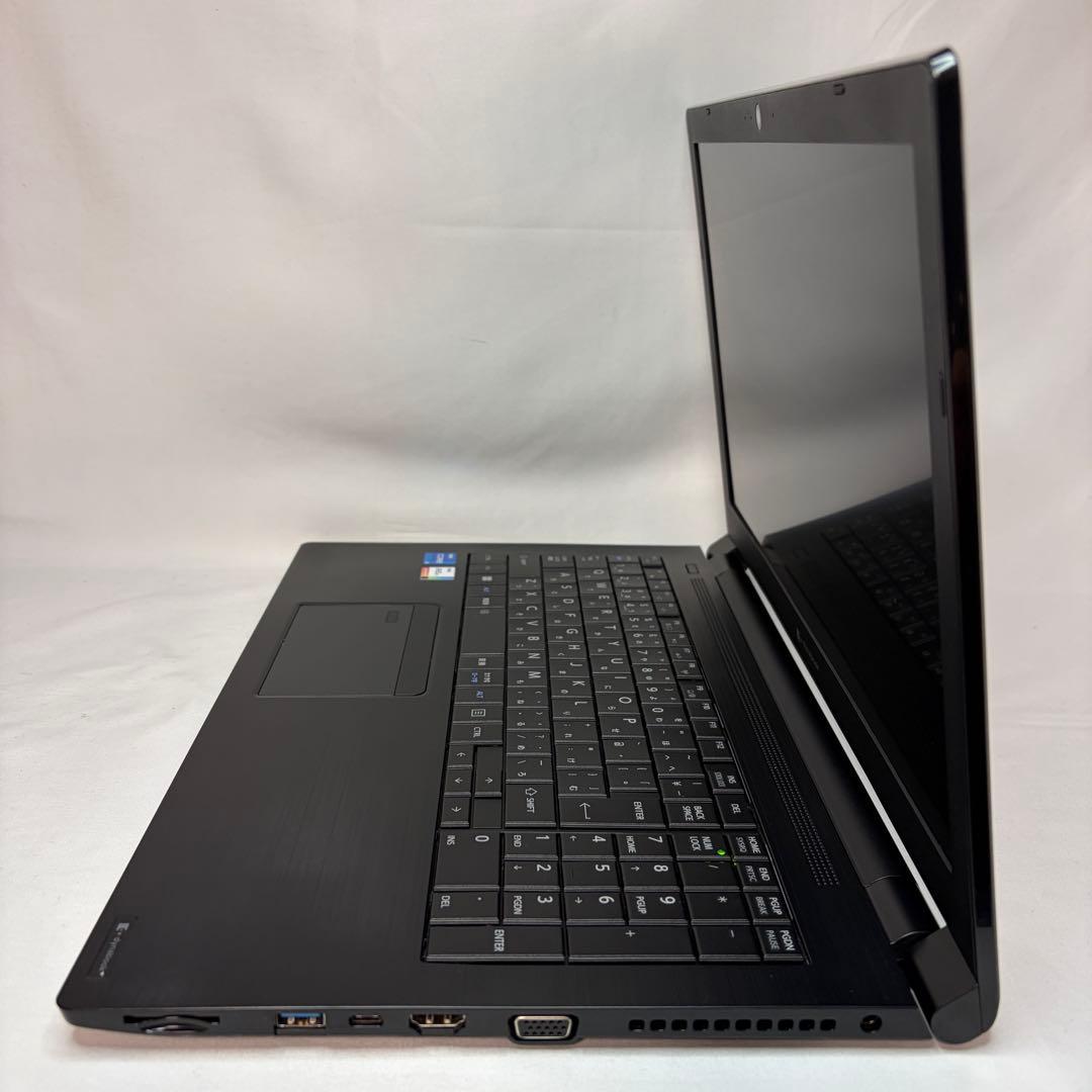 準美品 dynabook B55/HS 11世代 i5 15.6インチ フルHD