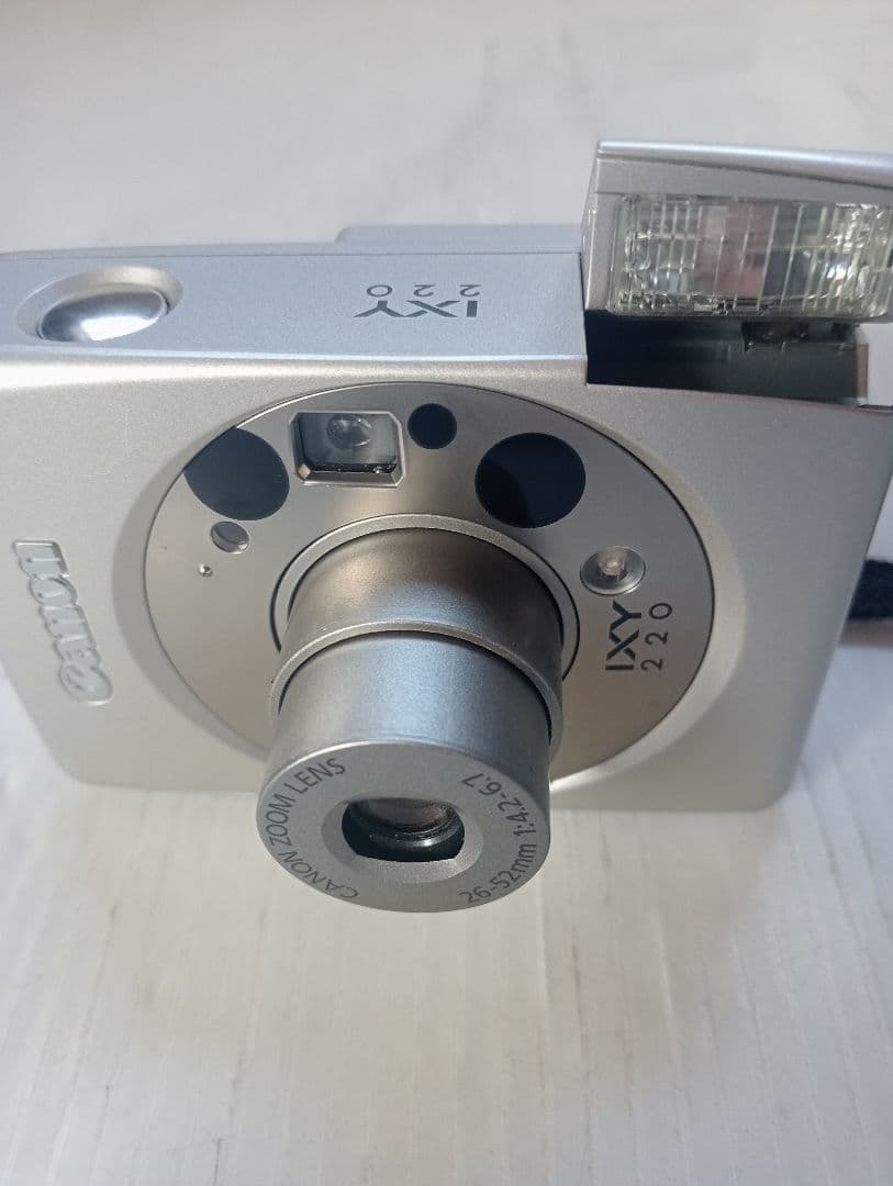 Canon IXY 220 デジタルカメラ希少品キャノン