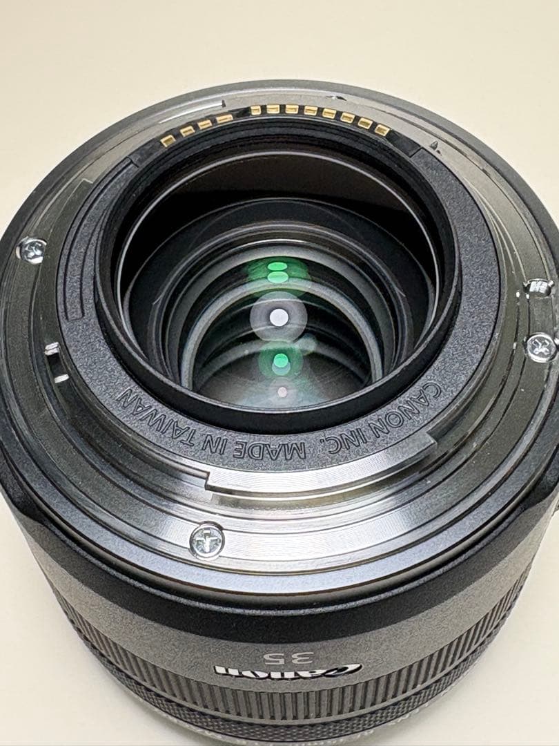 【美品】Canon RF35mmF1.8 マクロis stm 単焦点　レンズ