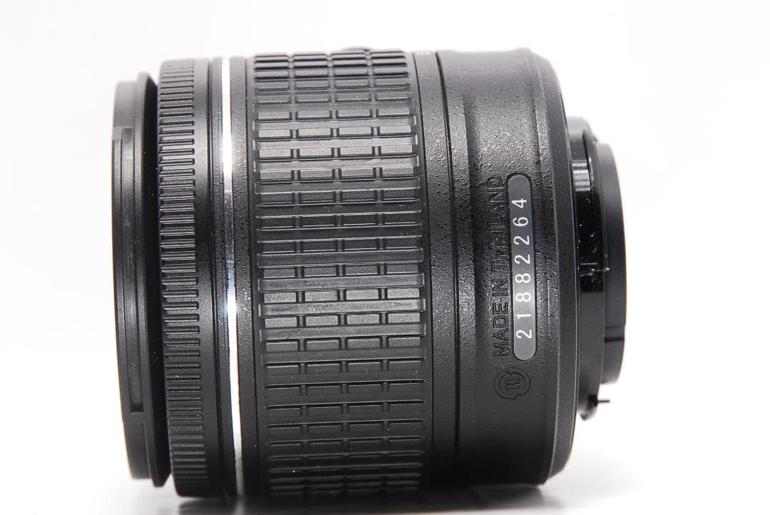 ✨自撮り可能機種 Bluetooth搭載機✨Nikon D5600レンズセット