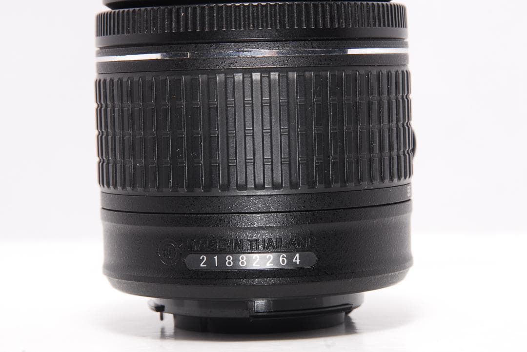 ✨自撮り可能機種 Bluetooth搭載機✨Nikon D5600レンズセット