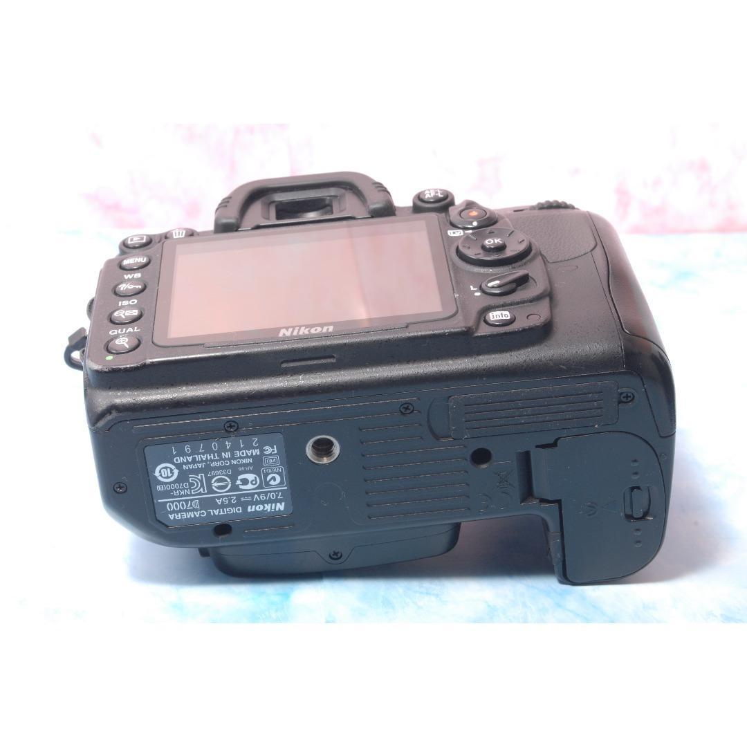 ニコン D7000☆一眼レフカメラ☆超望遠付Wレンズ☆バッグ付☆デビュー向け
